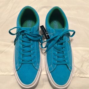 NWT Converse One Star Blue Suede with Green Accent Size 8 Mens (9.5 in Womens)